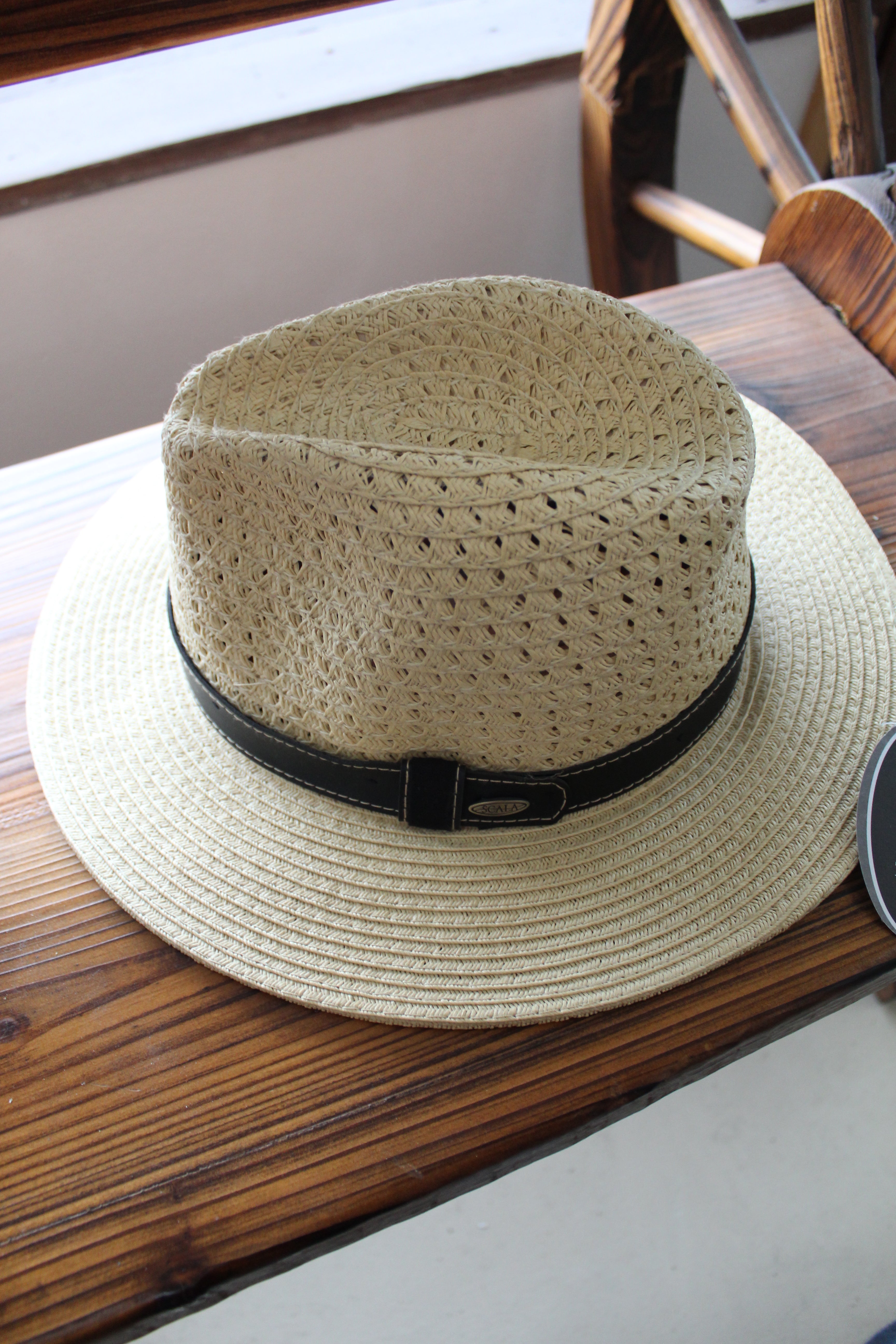 WICKER HAT - BLACK BAND
