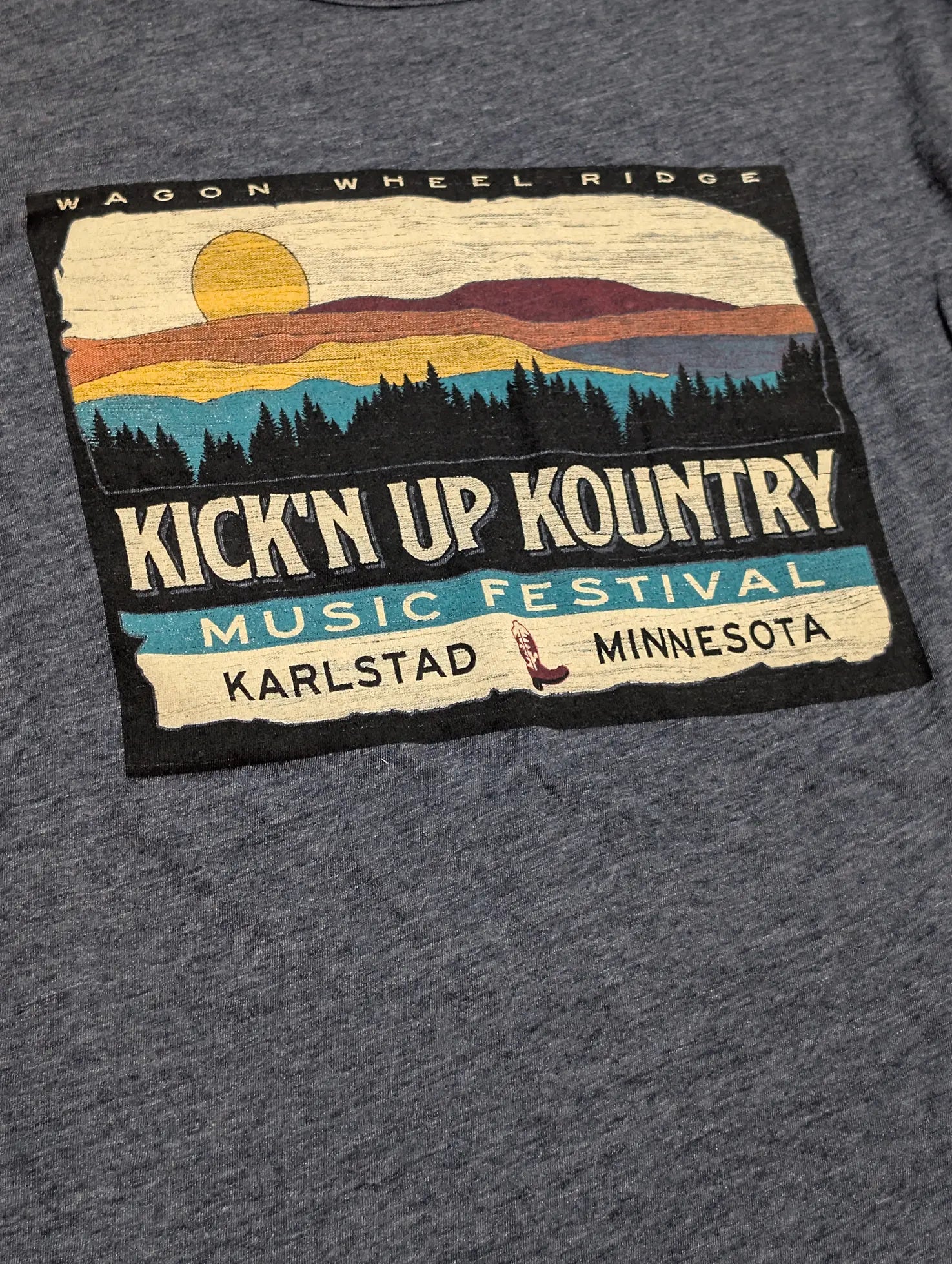 Sunrise Long-Sleeve - Navy